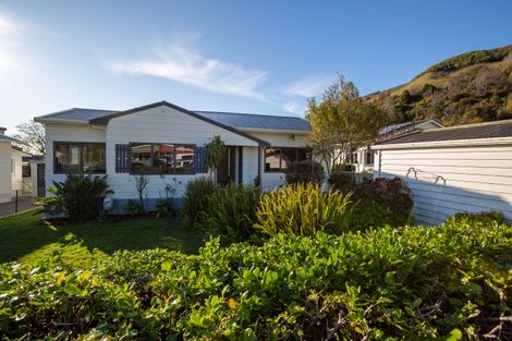 Photo of property in 105 Grove Street, The Wood, Nelson, 7010