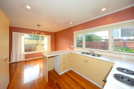 Photo of property in 10 Ashbourne Street, Burnside, Christchurch, 8053