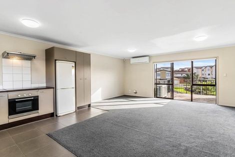 Photo of property in St Claire Village, 34/172 Mcleod Road, Te Atatu South, Auckland, 0610