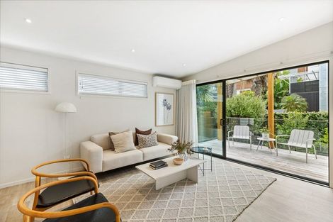 Photo of property in 10b Marama Street, Castor Bay, Auckland, 0620