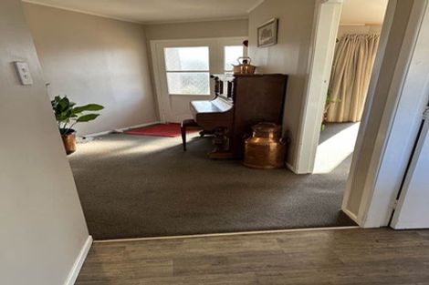 Photo of property in 42 Cobham Drive, Kawerau, 3127