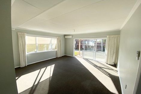 Photo of property in 22a Sussex Street, Levin, 5510