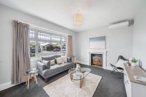Photo of property in 15 Hargood Street, Woolston, Christchurch, 8062