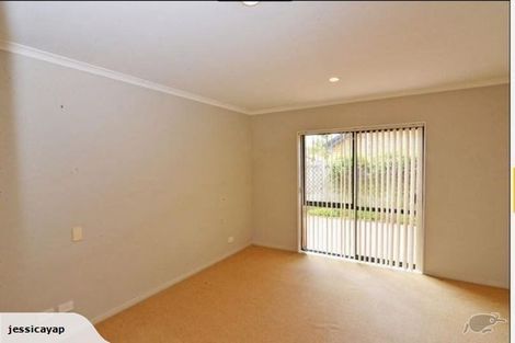 Photo of property in 32 Espalier Drive, Henderson, Auckland, 0612