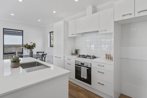 Photo of property in 3 Horoeka Street, Inglewood, 4330