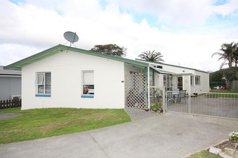 Photo of property in 119 Hetherington Road, Whangamata, 3620