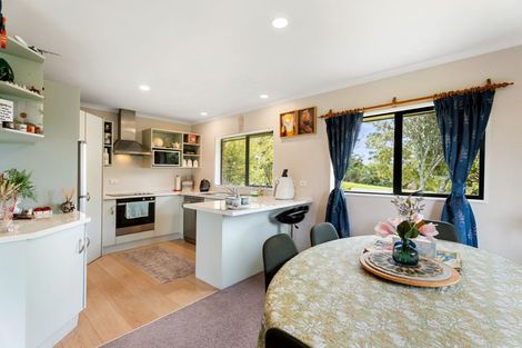 Photo of property in 52 Wattle Farm Road, Wattle Downs, Auckland, 2103