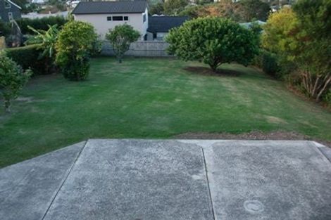 Photo of property in 17 Rakino Avenue, Manly, Whangaparaoa, 0930