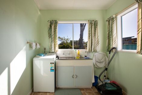 Photo of property in 25 Guy Street, Dannevirke, 4930