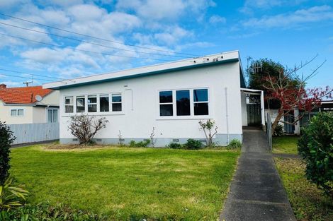 Photo of property in 30 Kawakawa Street, Whanganui East, Whanganui, 4500