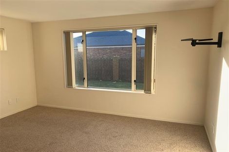 Photo of property in 15 Ashmore Lane, Strowan, Christchurch, 8052