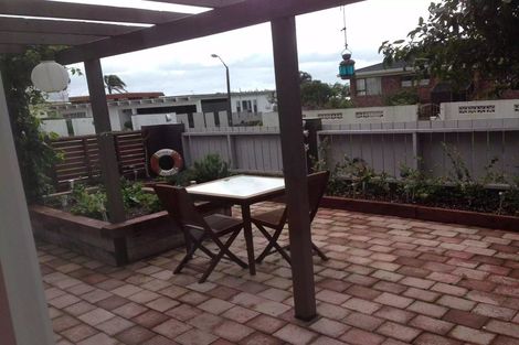 Photo of property in 1/73 Bramley Drive, Farm Cove, Auckland, 2012