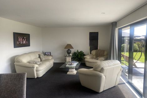 Photo of property in 124 Northbrook Road, Rangiora, 7400