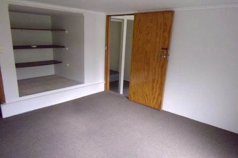 Photo of property in 6 Whiteley Street, Moturoa, New Plymouth, 4310