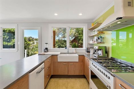 Photo of property in 35 Reuben Avenue, Brooklyn, Wellington, 6021