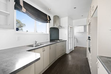 Photo of property in 14 Filmer Place, Melville, Hamilton, 3206