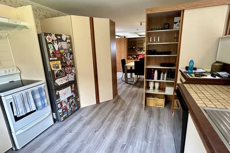 Photo of property in 131 Winara Avenue, Waikanae, 5036