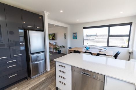 Photo of property in 24 Taieri Crescent, Kelson, Lower Hutt, 5010