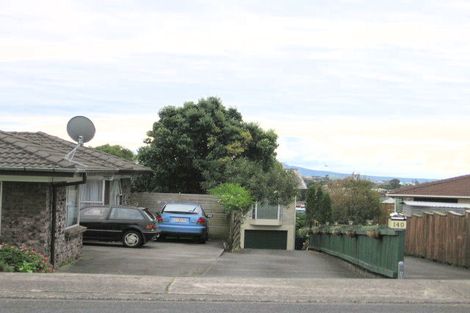 Photo of property in 2/138 Sandspit Road, Shelly Park, Auckland, 2014