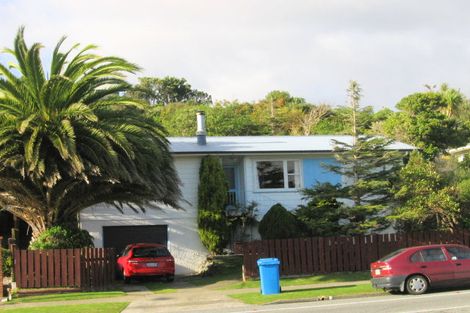 Photo of property in 122 Major Drive, Kelson, Lower Hutt, 5010