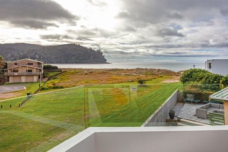 Photo of property in 218a Beverley Terrace, Whangamata, 3620