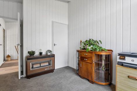 Photo of property in 4 Quin Crescent, Hawera, 4610