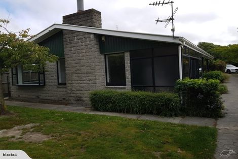 Photo of property in 629 Main North Road, Belfast, Christchurch, 8051