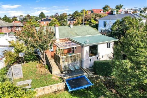 Photo of property in 4 Springhill Road, Mornington, Dunedin, 9011