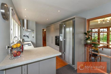 Photo of property in 14 Oldham Crescent, Halswell, Christchurch, 8025