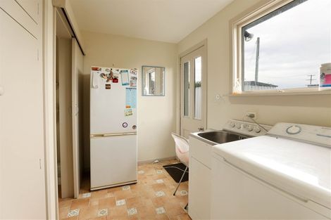 Photo of property in 37 Thomson Street, Tinwald, Ashburton, 7700