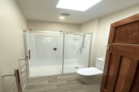 Photo of property in 5 Lonsdale Crescent, Rongotai, Wellington, 6022