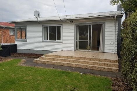 Photo of property in 9a Gloucester Road, Manurewa, Auckland, 2102