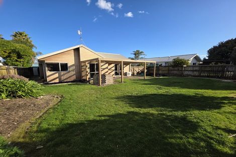 Photo of property in 11 Commodore Avenue, Flagstaff, Hamilton, 3210