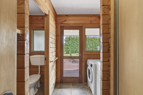 Photo of property in 280 Corbett Road, Paraite, New Plymouth, 4373