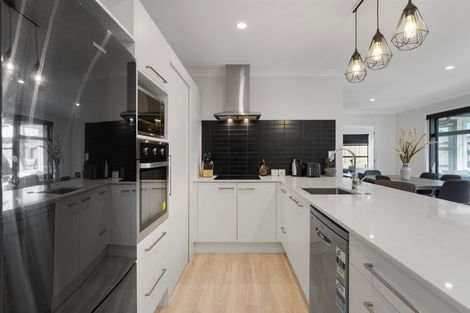 Photo of property in 5 Coad Lane, Pyes Pa, Tauranga, 3112