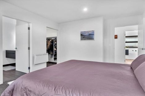 Photo of property in 215 Aubrey Road, Wanaka, 9305