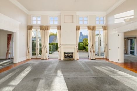 Photo of property in 17 Allister Avenue, Merivale, Christchurch, 8014