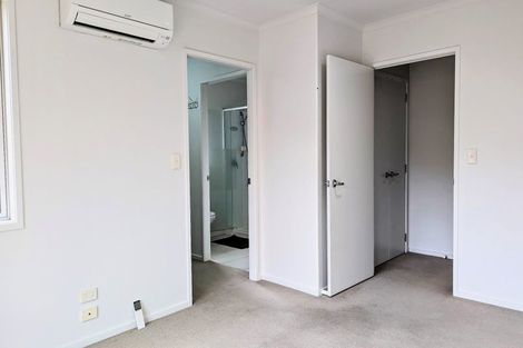 Photo of property in 18 Edgeview Crescent, Fitzroy, Hamilton, 3206