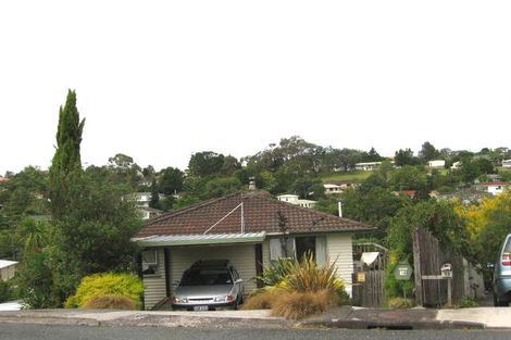 Photo of property in 16 Charmaine Road, Torbay, Auckland, 0630