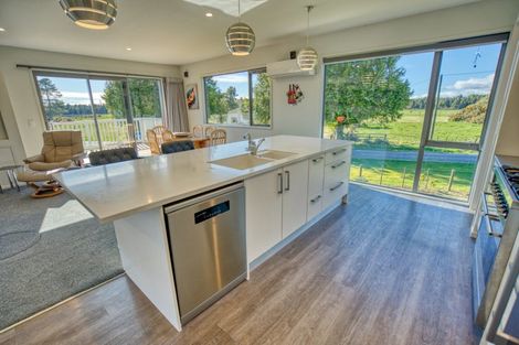 Photo of property in 91 Beach Road, Kakapotahi, Ross, 7885