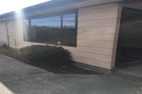 Photo of property in 5a Tonga Place, Riccarton, Christchurch, 8041