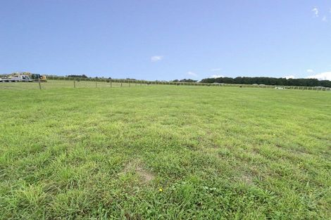 Photo of property in 17 Riverside Drive, Ohau, 5570