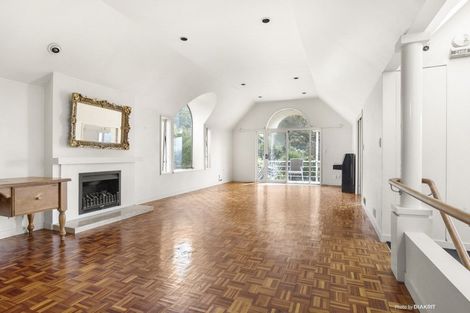 Photo of property in 100 Hill Street, Thorndon, Wellington, 6011