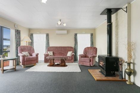 Photo of property in 6 Hampstead Place, Richmond Heights, Taupo, 3330
