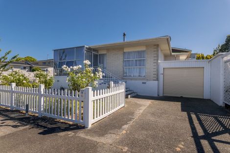 Photo of property in 38 York Street, Levin, 5510