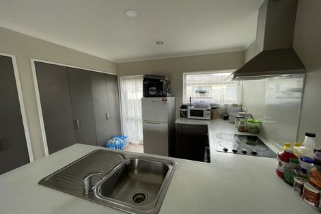 Photo of property in 35 Earlsworth Road, Mangere East, Auckland, 2024