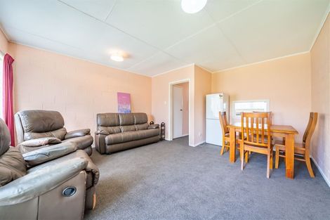 Photo of property in 4/6-8 Keys Street, Elderslea, Upper Hutt, 5018