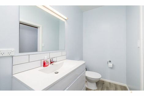 Photo of property in 41 Parsonage Road, Waimate, 7924