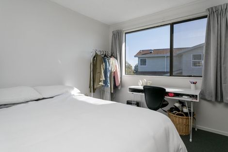 Photo of property in 9 Gladstone Grove, Richmond Heights, Taupo, 3330