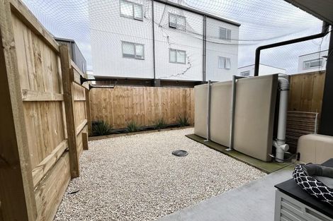 Photo of property in 8 Ngae Place, Mangere East, Auckland, 2024